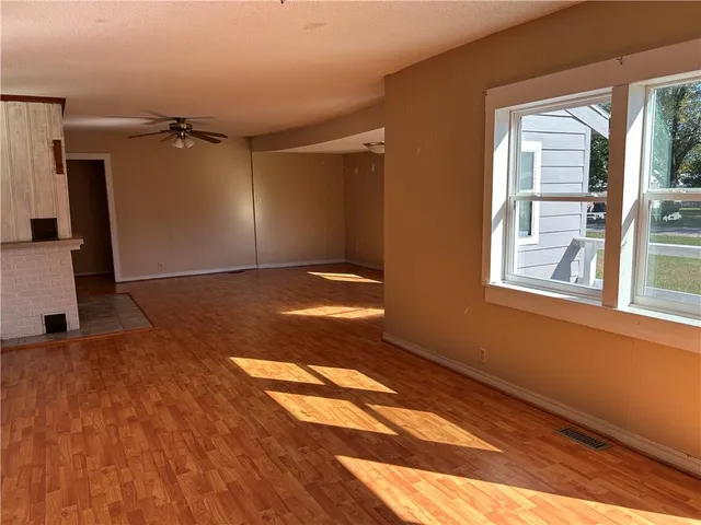 $115,000 | 600 North East Street, Caney, KS 67333