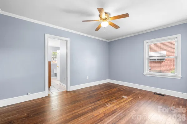 $269,900 | 1339 11th Street Northwest, Hickory, NC 28601
