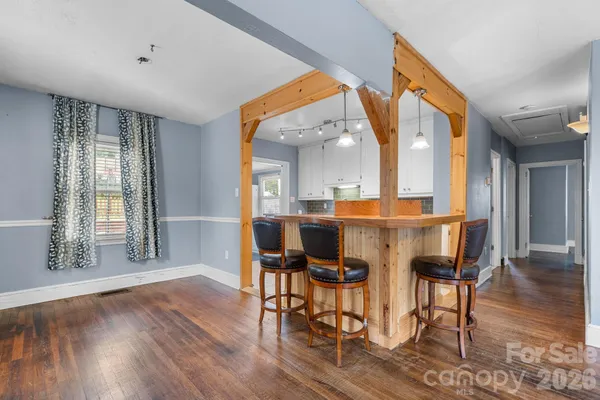 $269,900 | 1339 11th Street Northwest, Hickory, NC 28601