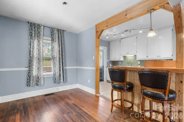 $269,900 | 1339 11th Street Northwest, Hickory, NC 28601