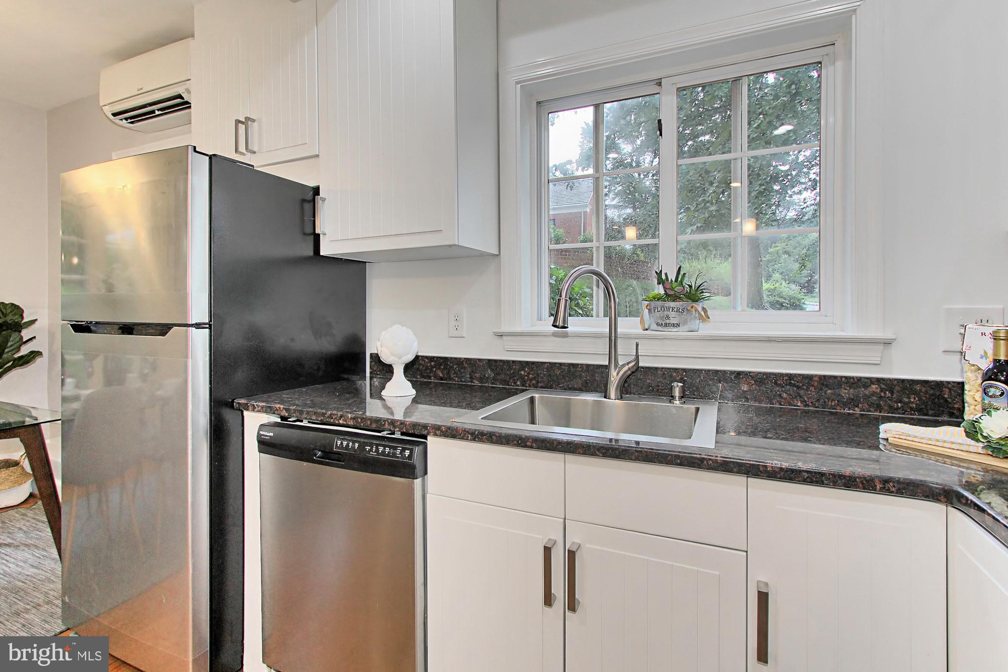 3203 Gunston Road Alexandria, VA 22302 - Photo 14 of 31 Gallery Image 14