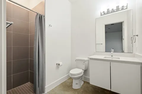 $725,000 | 1801 East 2nd Street, Unit 9, Austin, TX 78702