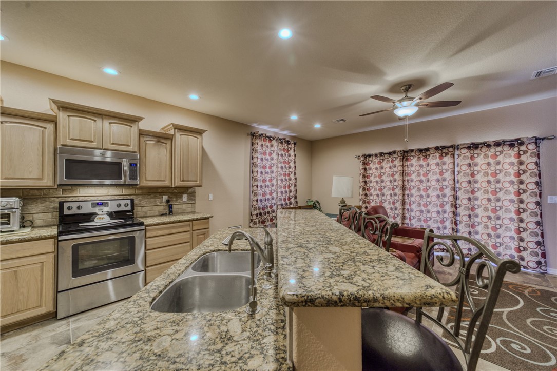 2614 Nez Perce Road Fort Mohave, AZ 86426 - Photo 15 of 74 Kitchen