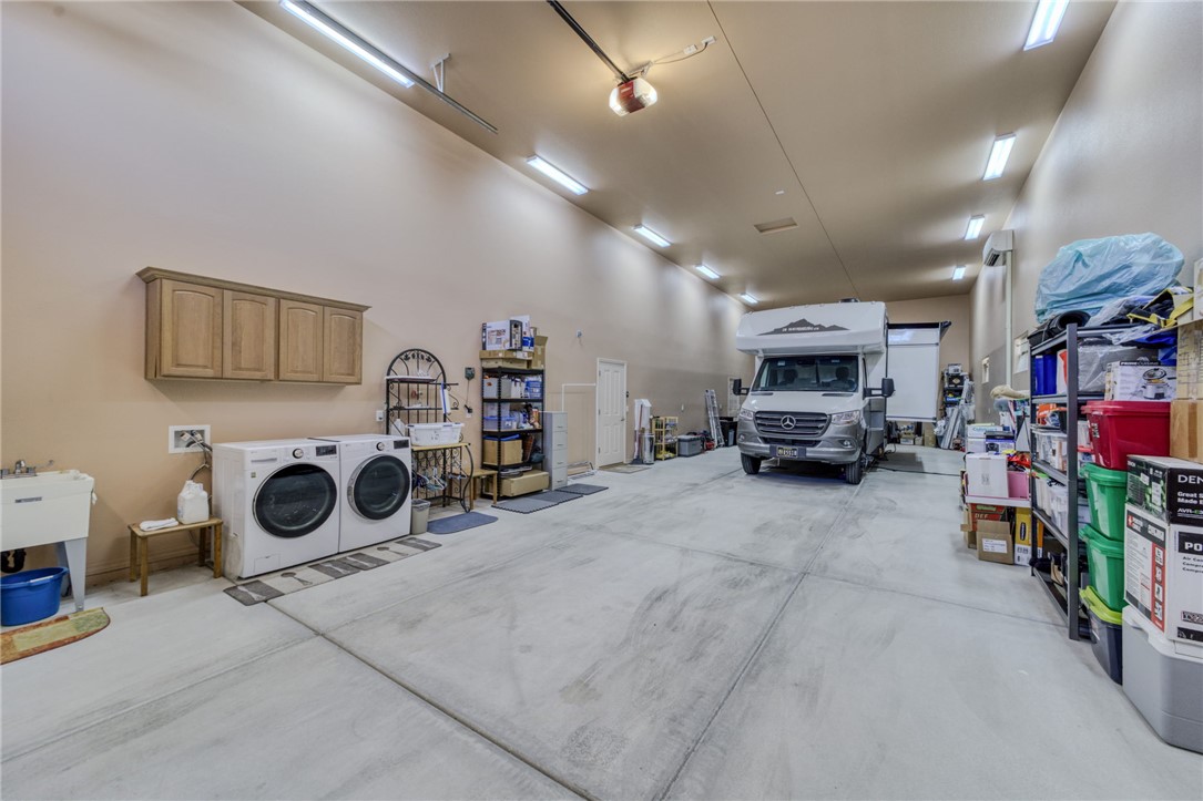 2614 Nez Perce Road Fort Mohave, AZ 86426 - Photo 43 of 74 Garage