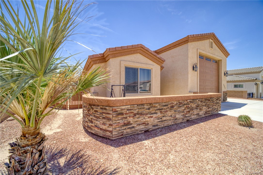 2614 Nez Perce Road Fort Mohave, AZ 86426 - Photo 5 of 74 Front of Structure
