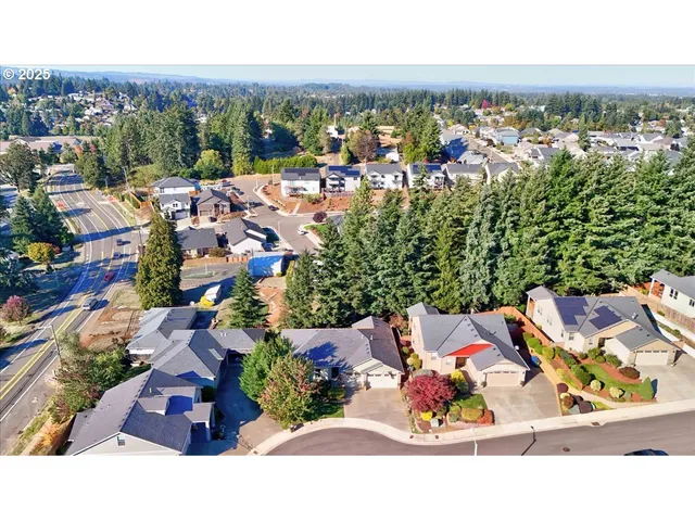 $630,000 | 119 Duniway Court Southeast, Salem, OR 97306