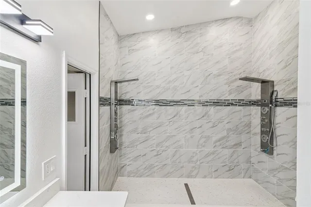 $550,000 | 2832 Smithfield Drive, Orlando, FL 32837