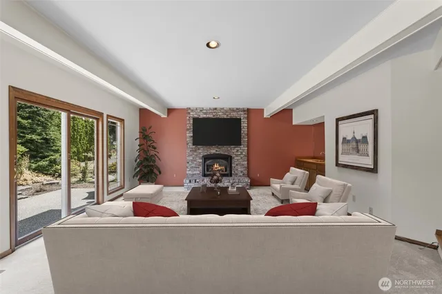 $1,150,000 | 13711 65th Place West, Edmonds, WA 98026