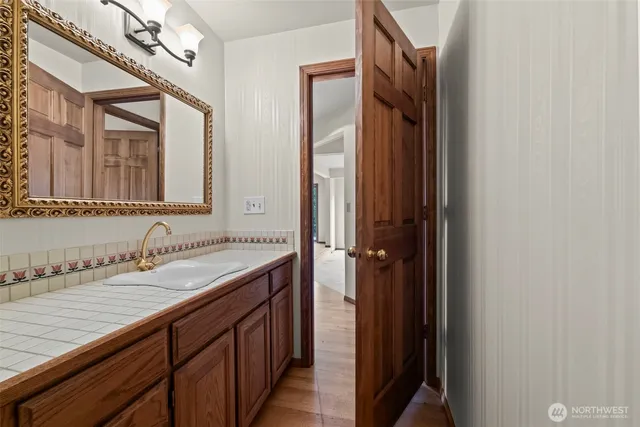 $1,150,000 | 13711 65th Place West, Edmonds, WA 98026