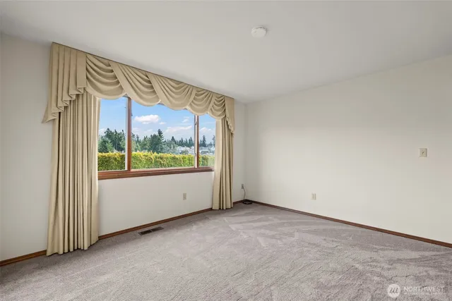 $1,150,000 | 13711 65th Place West, Edmonds, WA 98026