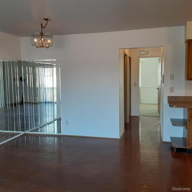 4672 East 10 Mile Road Warren, MI 48091 - Photo 4 of 14