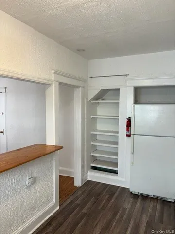 $1,875 | 7 South Atlantic Street, Bay Shore, NY 11706