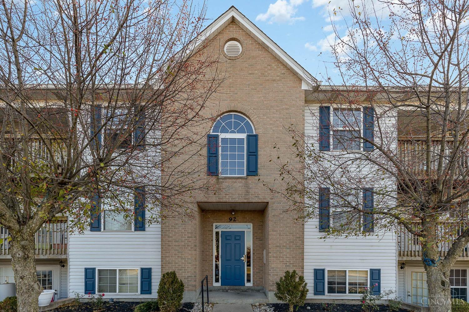 92 Rough Way, Unit 8 Lebanon, OH 45036 - Photo 2 of 24 Gallery Image 2