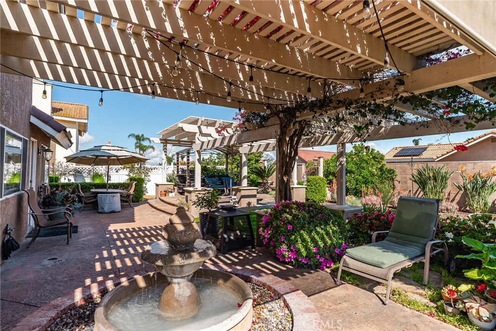 19422 Totem Court Riverside, CA 92508 - Photo 31 of 44 a outdoor living space with patio furniture