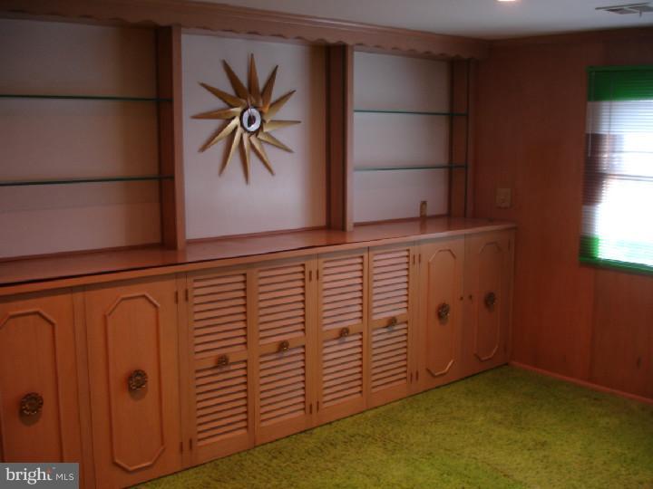 307 Old Farm Road Wyncote, PA 19095 - Photo 17 of 21 Family Room