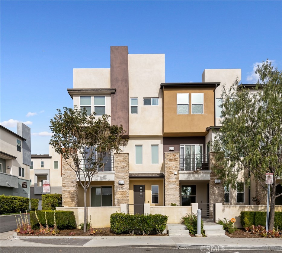 370 Broadway Drive Brea, CA 92821 - Photo 2 of 32 a front view of residential houses with yard