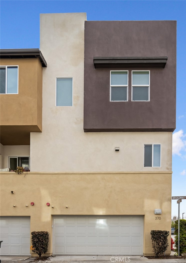 370 Broadway Drive Brea, CA 92821 - Photo 32 of 32 a front view of a house with a garage