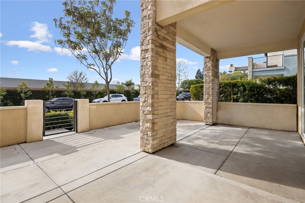 370 Broadway Drive Brea, CA 92821 - Photo 4 of 32 a view of a terrace with a garden