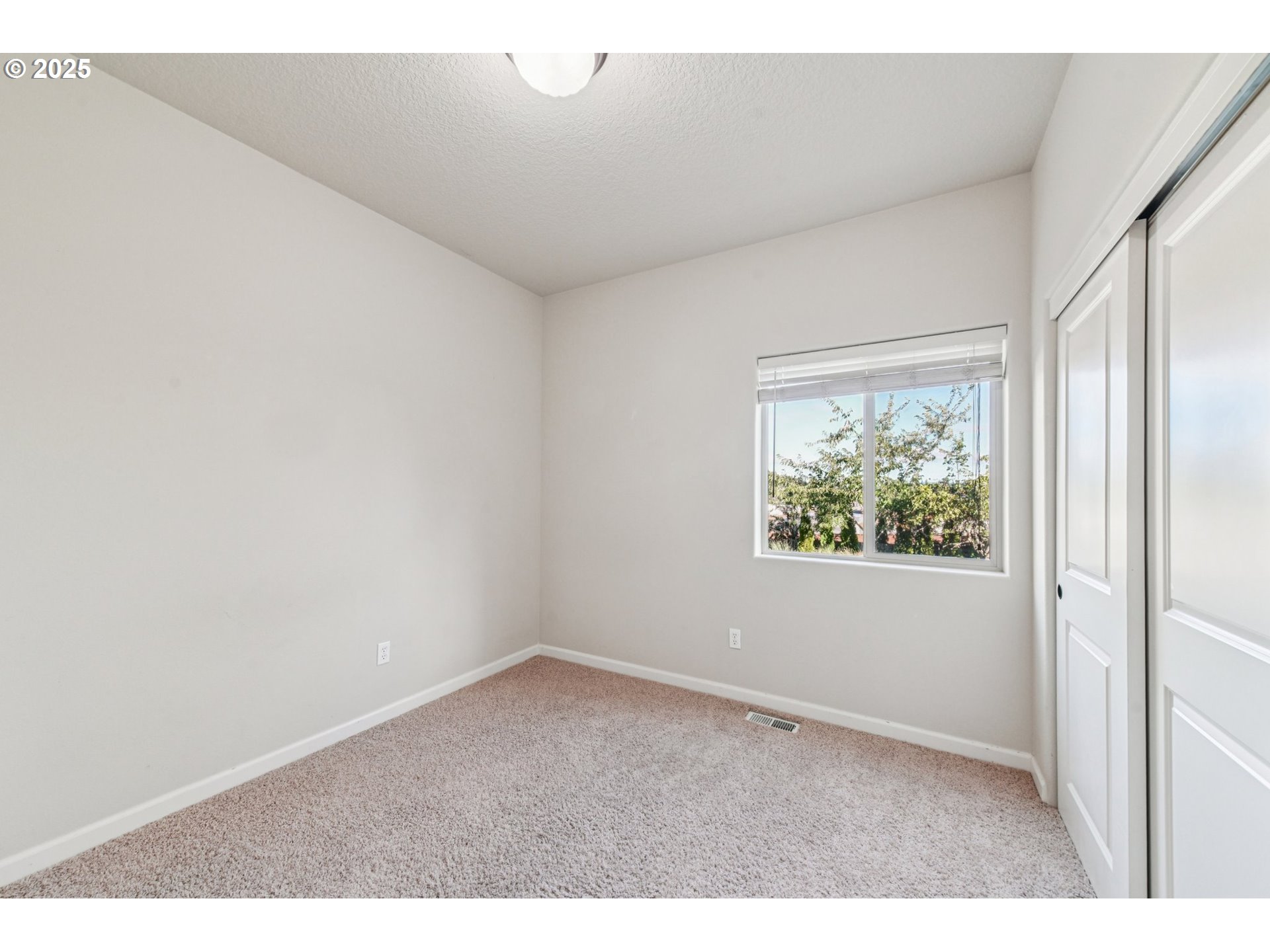 5617 Southeast 29th Terrace Gresham, OR 97080 - Photo 19 of 29