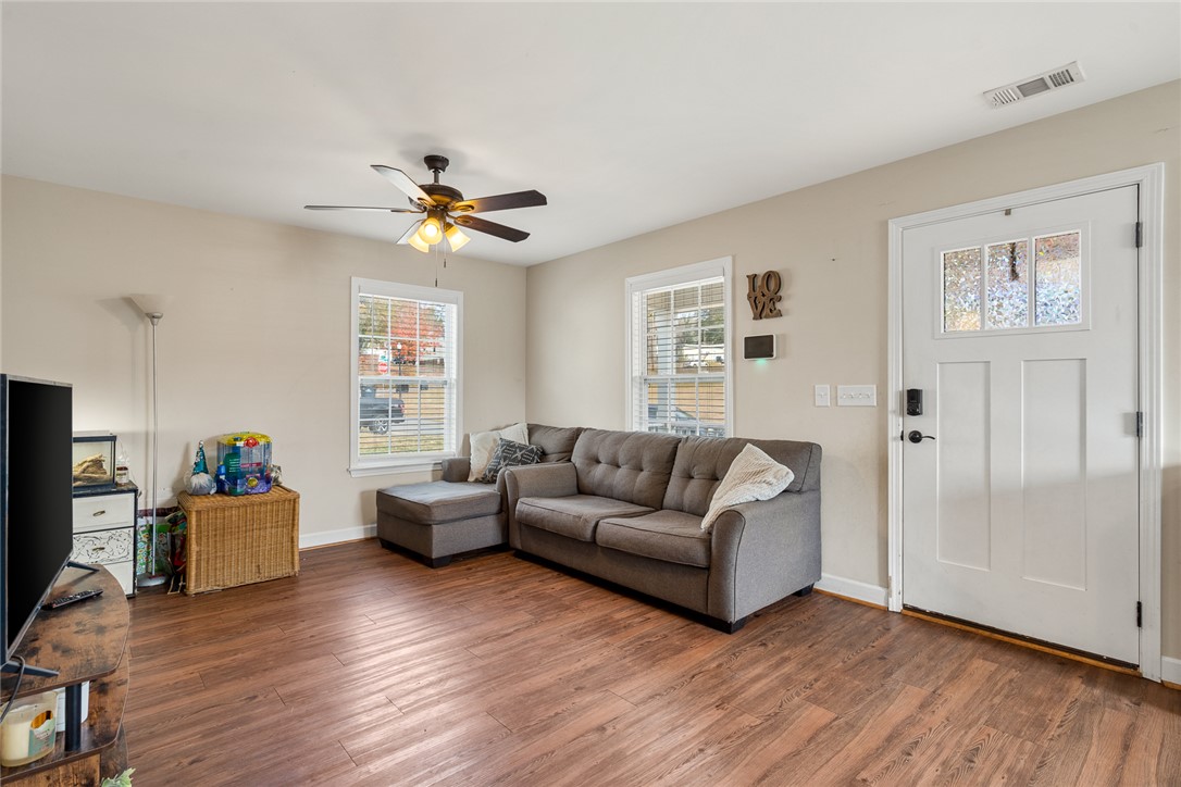 104 Royal View Drive Anderson, SC 29624 - Photo 8 of 28