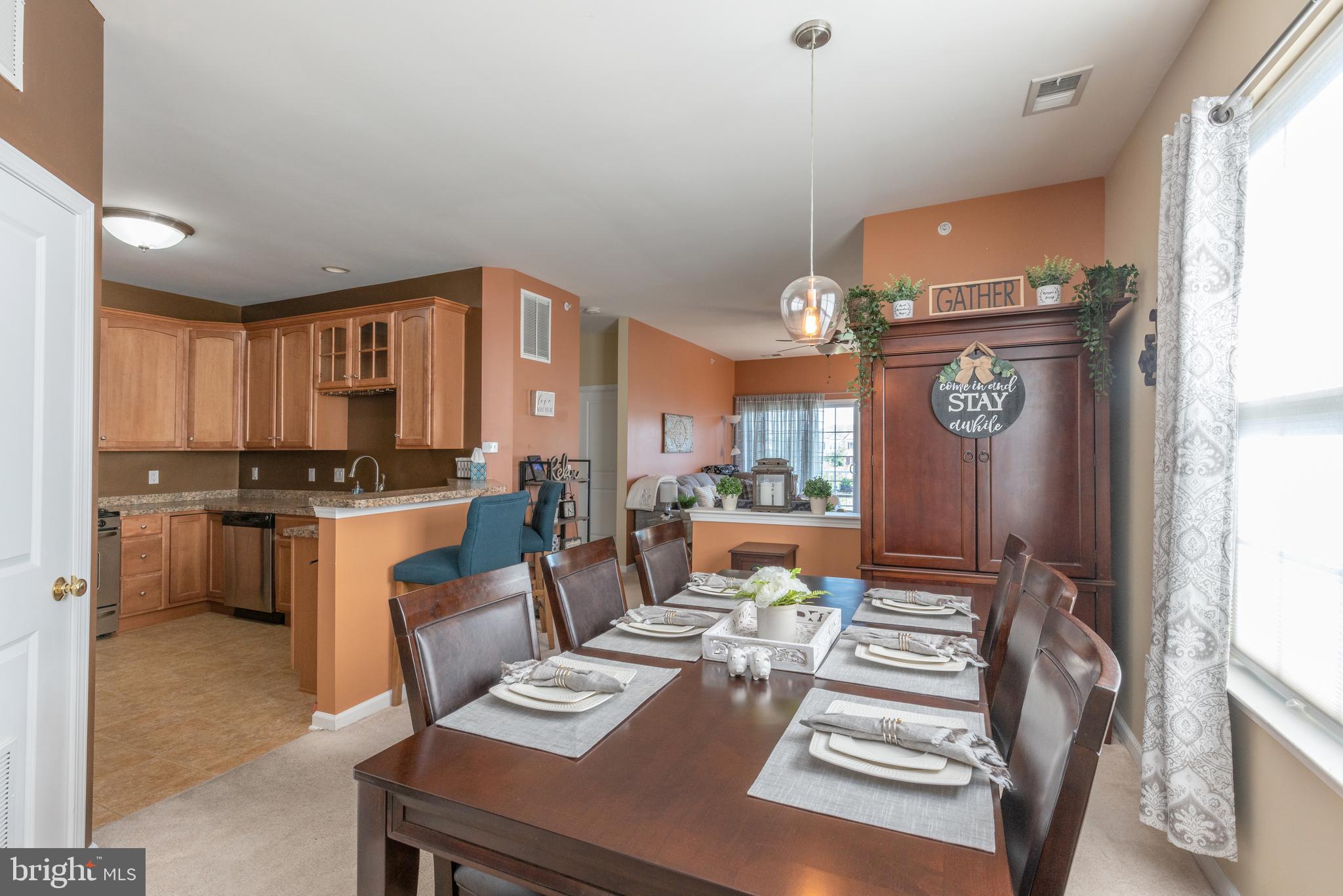 316 Raphael Court Williamstown, NJ 08094 - Photo 4 of 39