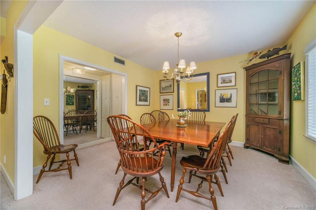 4527 Gaynor Road, Unit 104 Charlotte, NC 28211 - Photo 9 of 28 Gallery Image 9