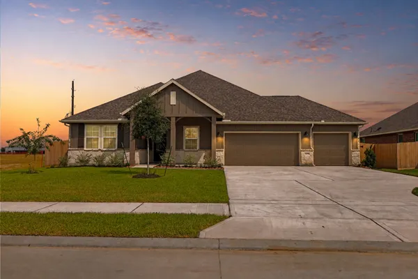 $451,761 | 12406 Old Fashion Circle, Dayton, TX 77535