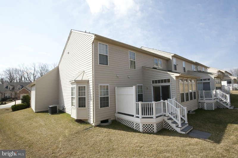 8516 Meadowsweet Road, Unit 8516 Baltimore, MD 21208 - Photo 16 of 22 Exterior (Rear)