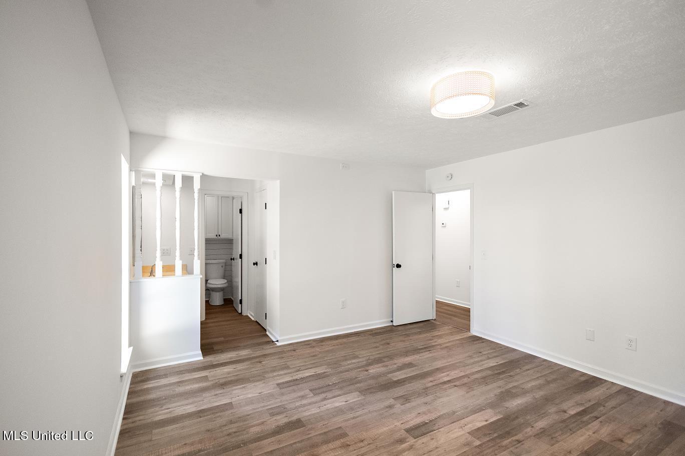 92 Fern Valley Road Brandon, MS 39042 - Photo 17 of 29 IMG_1459