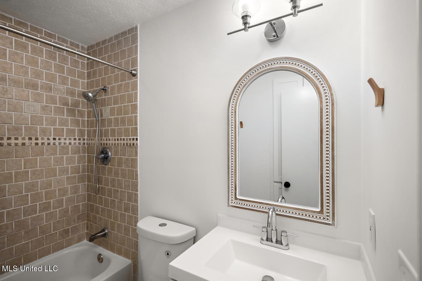 92 Fern Valley Road Brandon, MS 39042 - Photo 22 of 29 IMG_1464