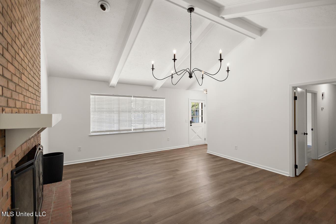 92 Fern Valley Road Brandon, MS 39042 - Photo 8 of 29 IMG_1450