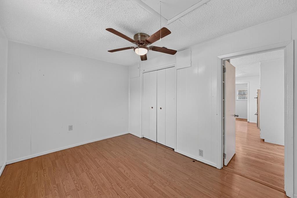 620 West Main Street Crowley, TX 76036 - Photo 12 of 33