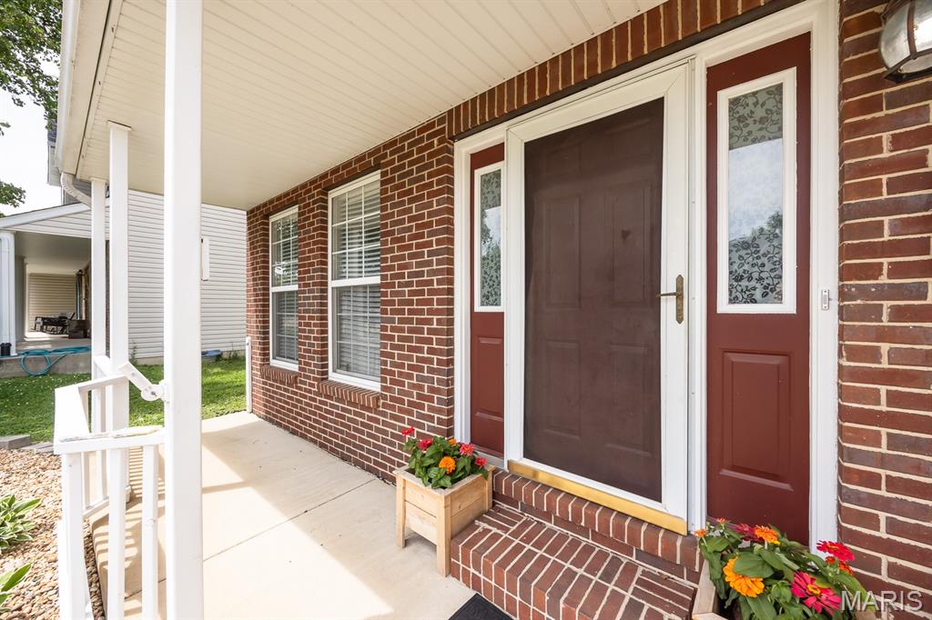 512 Mercer Court O'Fallon, IL 62269 - Photo 3 of 40