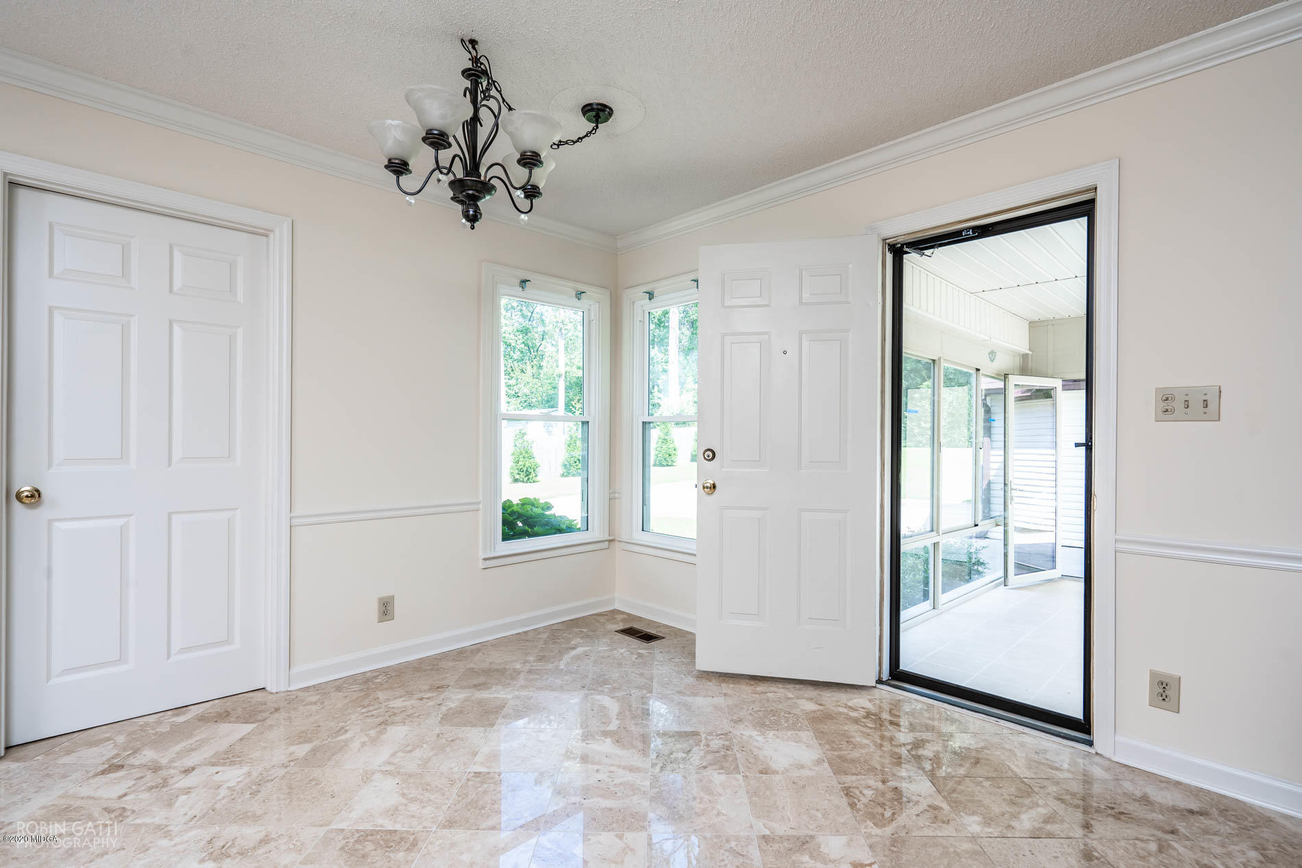 190 Rivoli Landing Macon, GA 31210 - Photo 18 of 32 18-DSC07684
