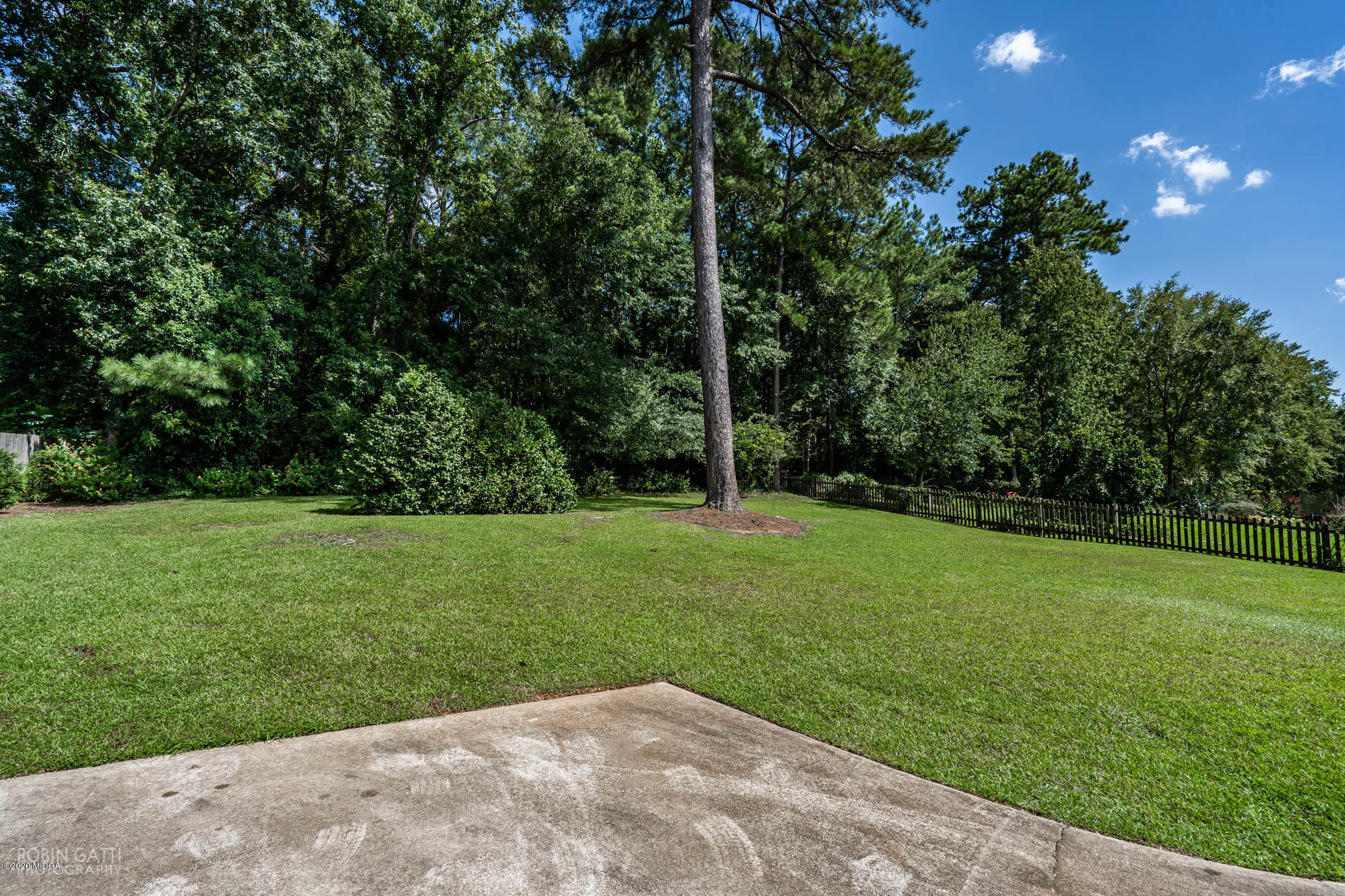 190 Rivoli Landing Macon, GA 31210 - Photo 25 of 32 25-DSC07710