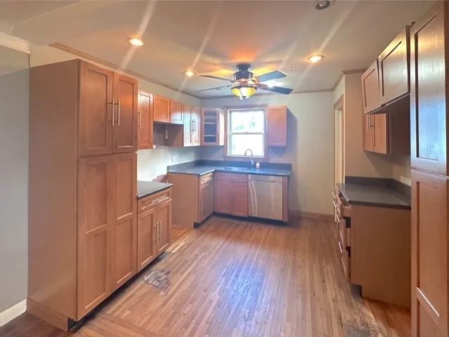 $319,900 | 3428 West 107th Street, Chicago, IL 60655