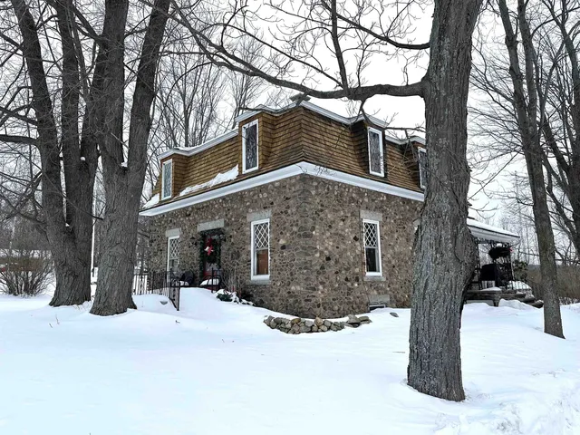 $759,000 | 704 Hillside Avenue, Berlin, NH 03570