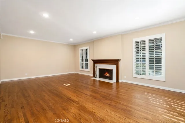 $8,250 | 5068 Shirley Avenue, Tarzana, CA 91356