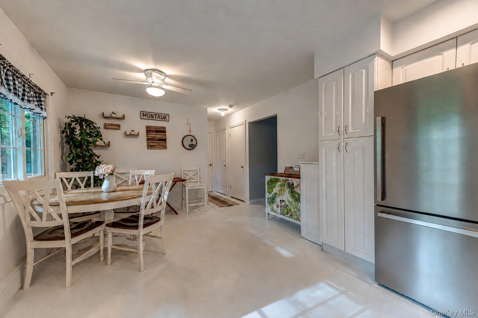 480 Miller Place Road Miller Place, NY 11764 - Photo 4 of 17