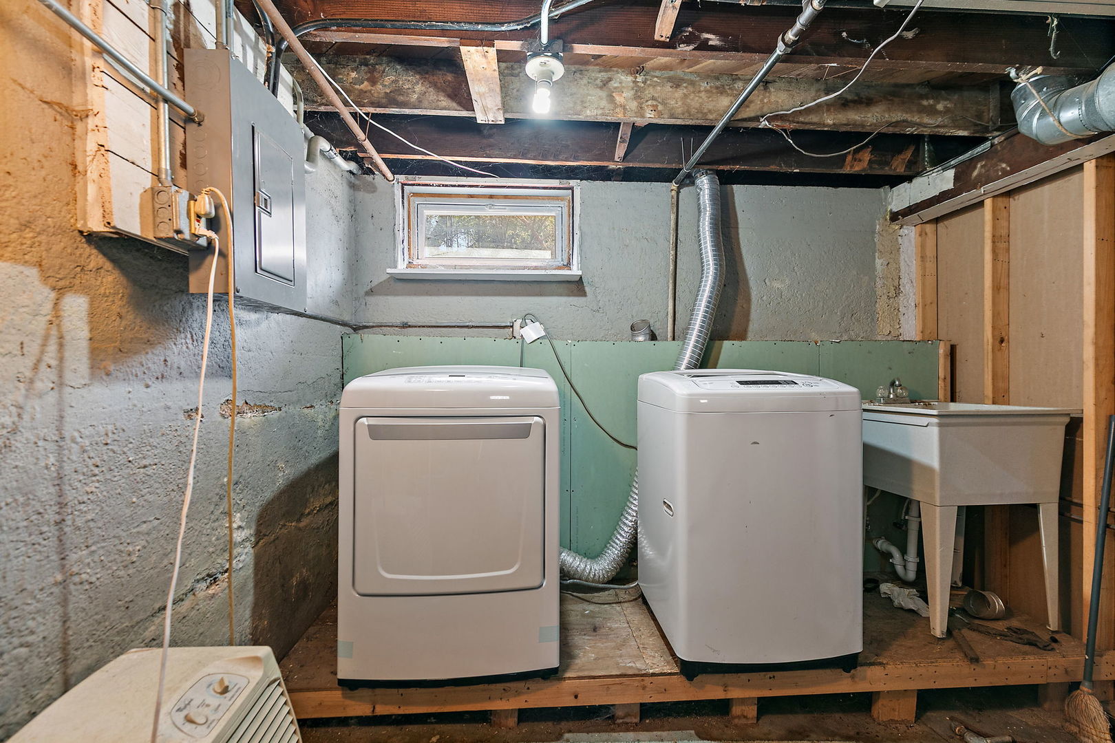 491 Congdon Avenue Elgin, IL 60120 - Photo 19 of 21