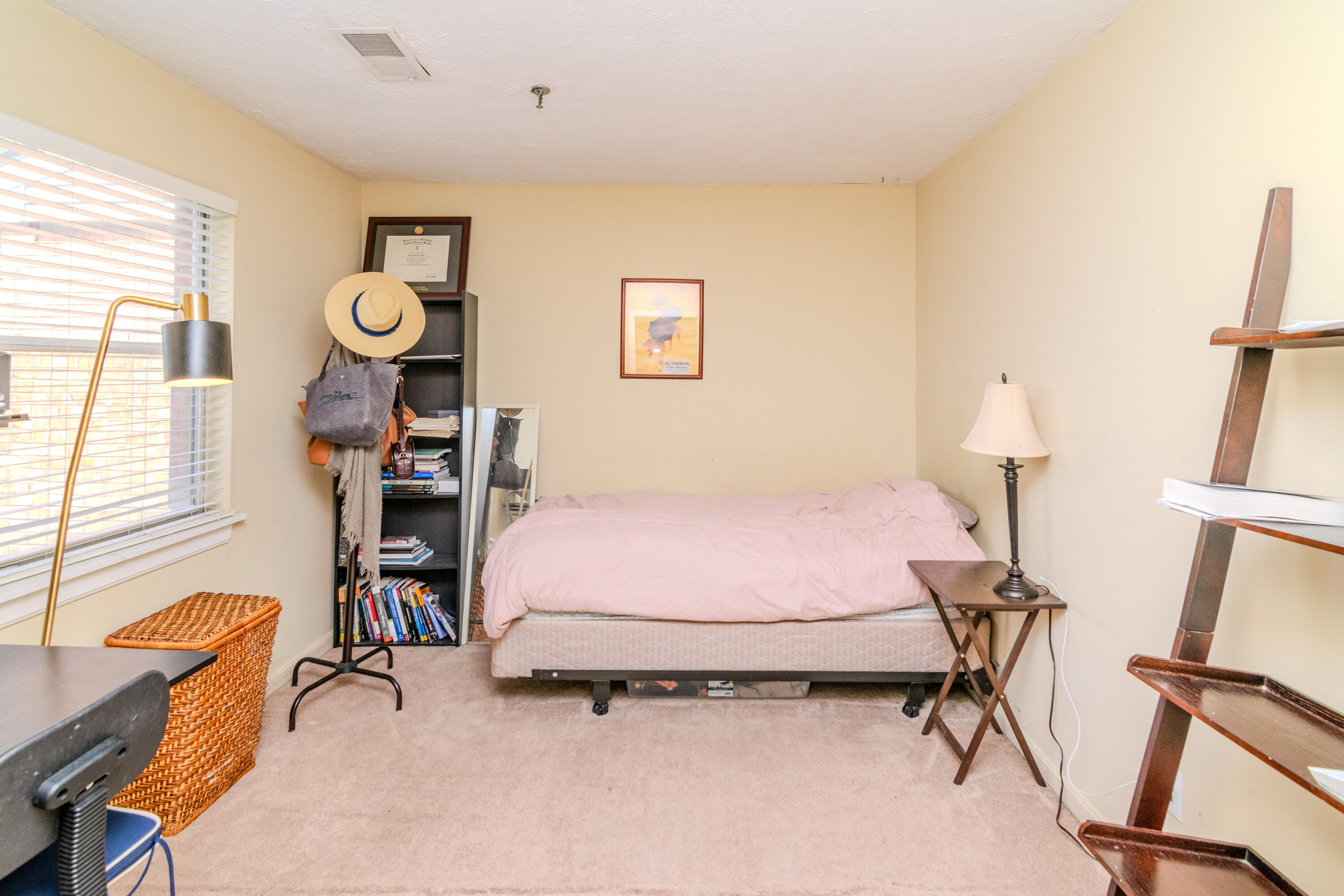 421 Redding Road, Unit 69 Lexington, KY 40517 - Photo 20 of 33 421Redding69-0059