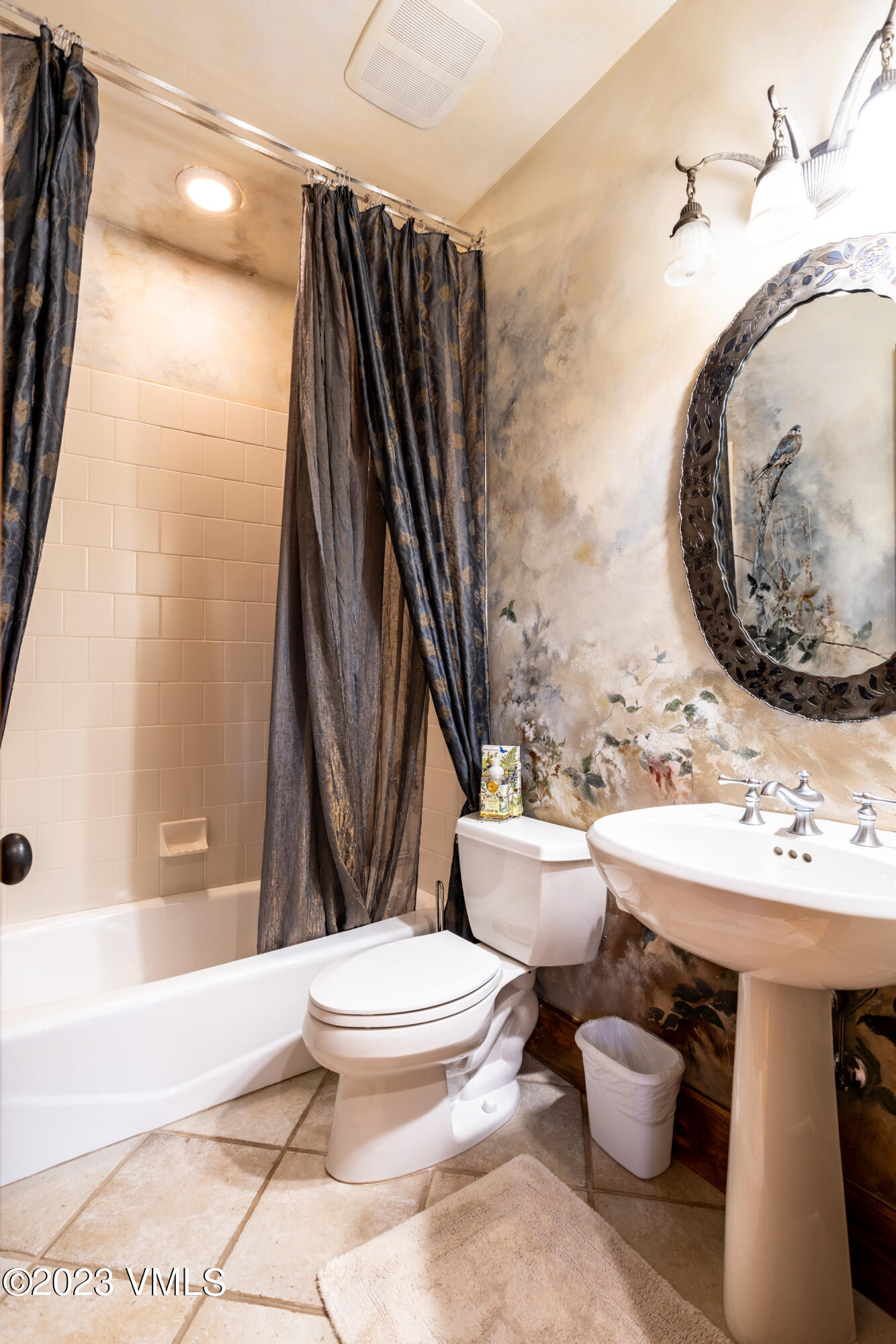 67 Cimarron Trail Edwards, CO 81632 - Photo 29 of 51 a bathroom with a sink toilet and shower