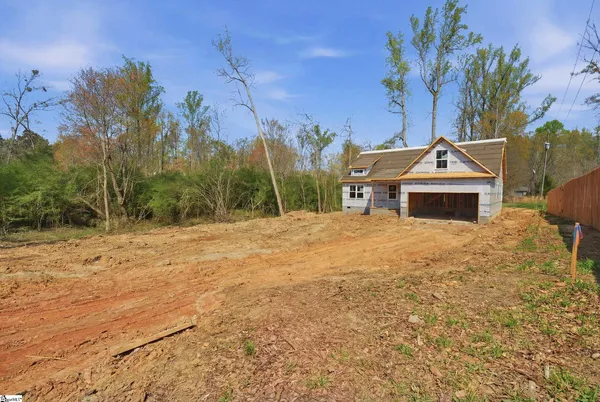 $275,000 | 104 Albert Drive, Honea Path, SC 29654