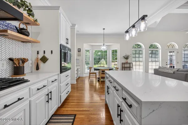 $625,000 | 117 Island View Drive, Lizella, GA 31052