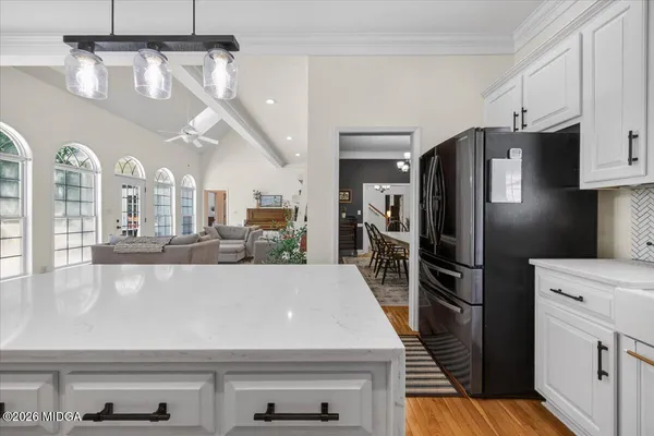 $625,000 | 117 Island View Drive, Lizella, GA 31052