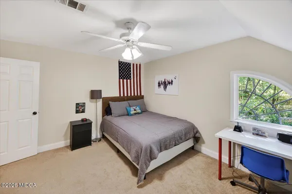 $625,000 | 117 Island View Drive, Lizella, GA 31052