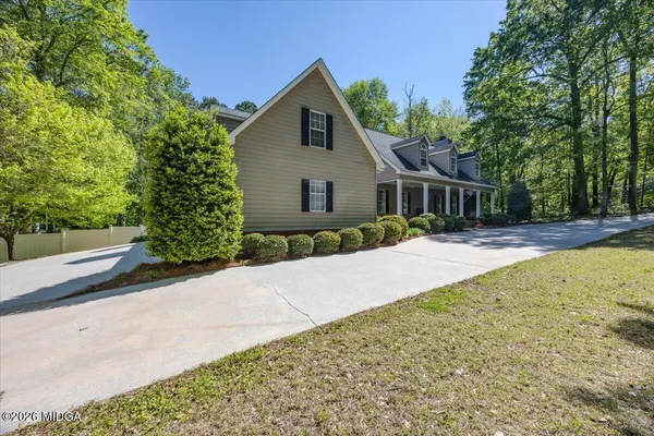 $625,000 | 117 Island View Drive, Lizella, GA 31052