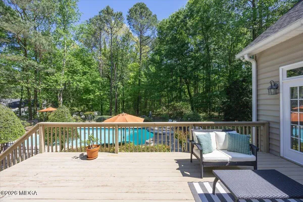 $625,000 | 117 Island View Drive, Lizella, GA 31052