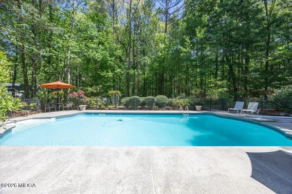 $625,000 | 117 Island View Drive, Lizella, GA 31052