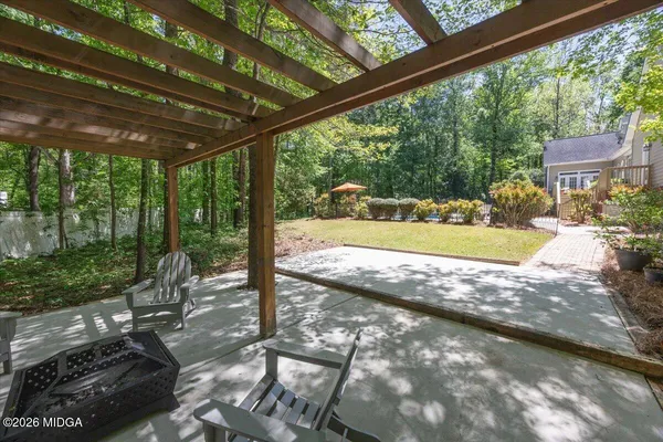 $625,000 | 117 Island View Drive, Lizella, GA 31052
